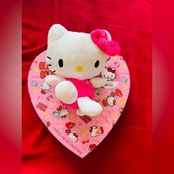 Hello kitty plush - Picture 2 of 5